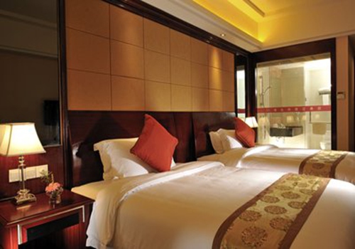 存量市场竞争，东呈想增加非房收入，有什么大招？